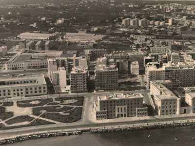 Delimitata dal lungomare Nazario Sauro, da via Egnatia, da corso Sonnino e da via Di Vagno (che la separa dal rione Japigia), questa parte del capoluogo pugliese venne realizzata a partire dagli anni 50